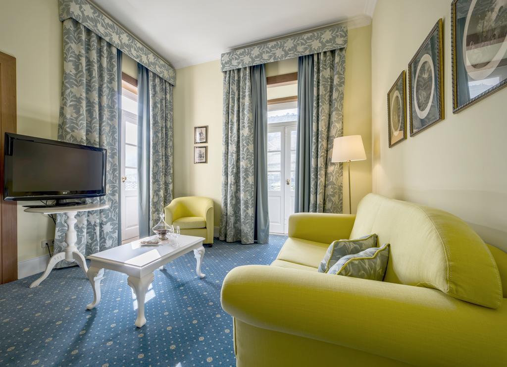 The Vintage House - Douro Hotel Pinhao Bagian luar foto A living room