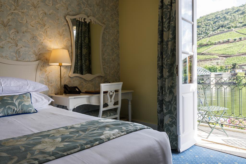 The Vintage House - Douro Hotel Pinhao Bagian luar foto A room at the hotel